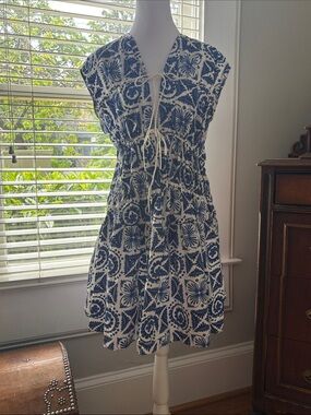 H&M White and Blue Printed Mini Dress